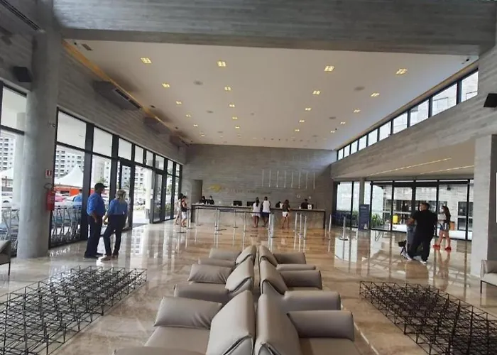 Apt Resort Salinas Premium